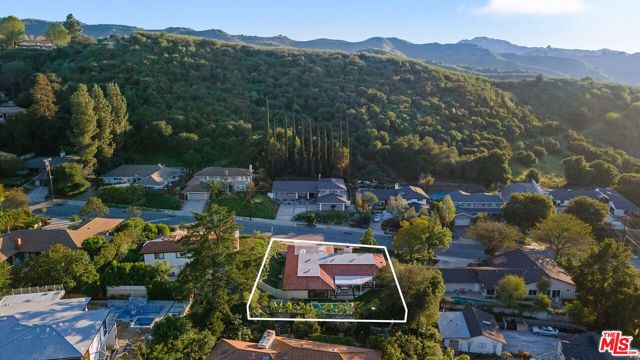 3804 Eddingham Avenue, Calabasas, CA 91302
