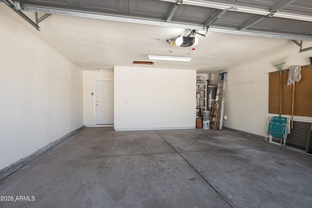 3231 E MENADOTA Drive, Phoenix, AZ 85050