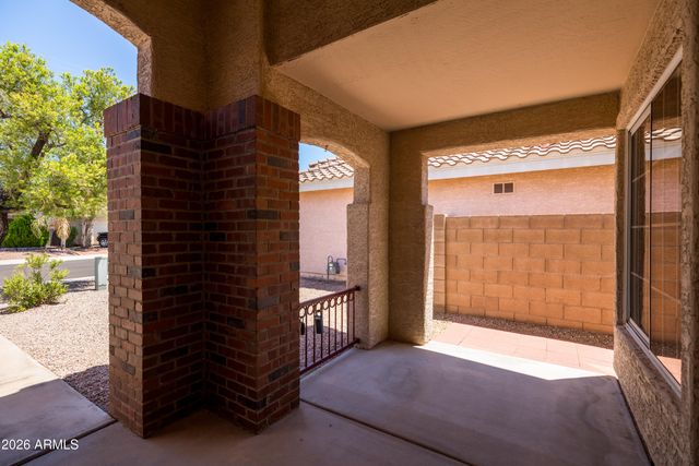 3231 E MENADOTA Drive, Phoenix, AZ 85050
