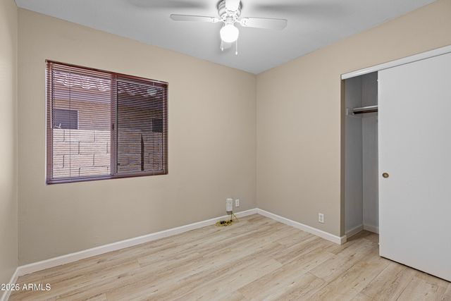 3231 E MENADOTA Drive, Phoenix, AZ 85050