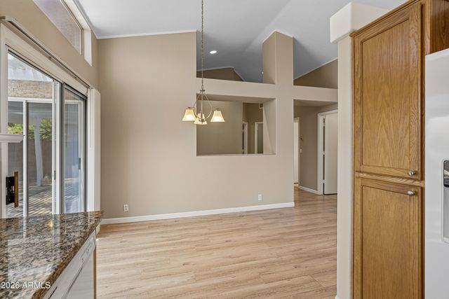 3231 E MENADOTA Drive, Phoenix, AZ 85050