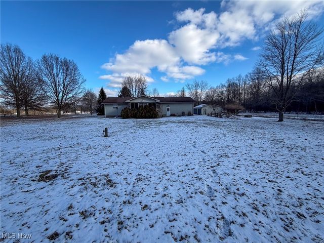 3875 Mcclintocksburg Road, Diamond, OH 44412