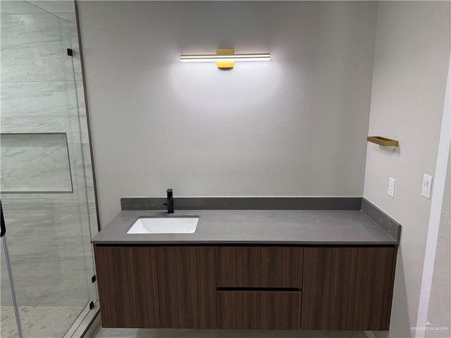 2206 Corales Street, Mission, TX 78573