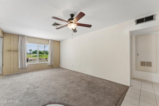 10208 W PINEHURST Drive, Sun City, AZ 85351