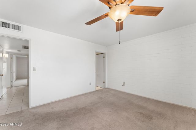 10208 W PINEHURST Drive, Sun City, AZ 85351