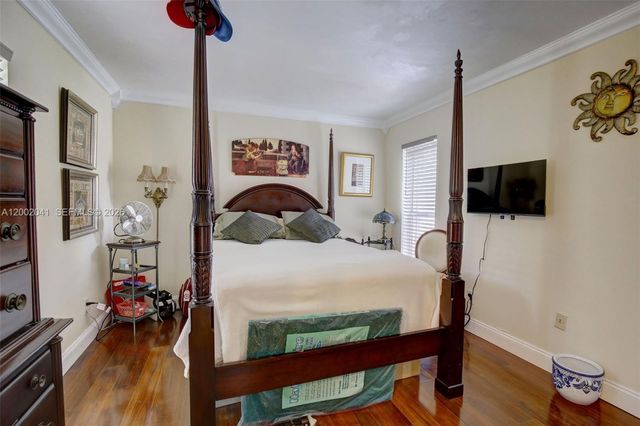 5240 NE 6th Ave H26, Oakland Park, FL 33334