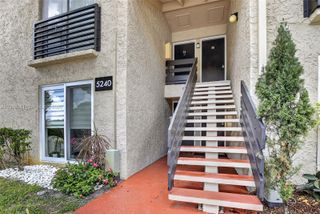 5240 NE 6th Ave H26, Oakland Park, FL 33334