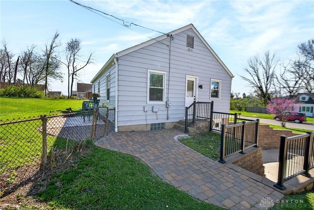 1837 Pinecrest Drive, Dayton, OH 45414