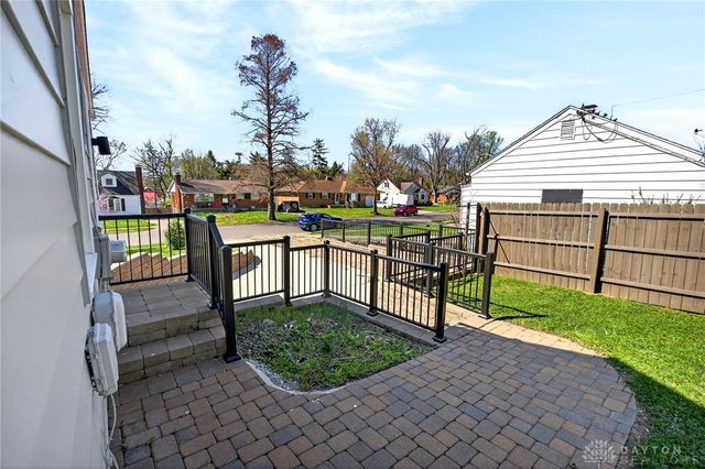 1837 Pinecrest Drive, Dayton, OH 45414