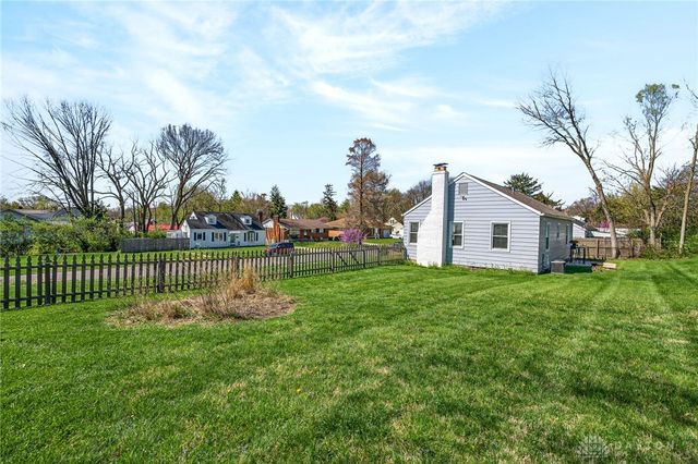 1837 Pinecrest Drive, Dayton, OH 45414