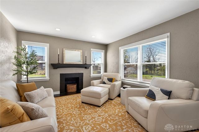 1837 Pinecrest Drive, Dayton, OH 45414