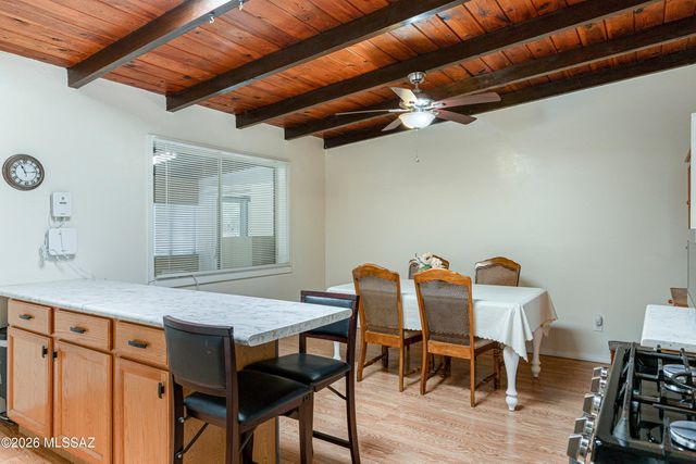 2861 N Swan Road, Tucson, AZ 85712