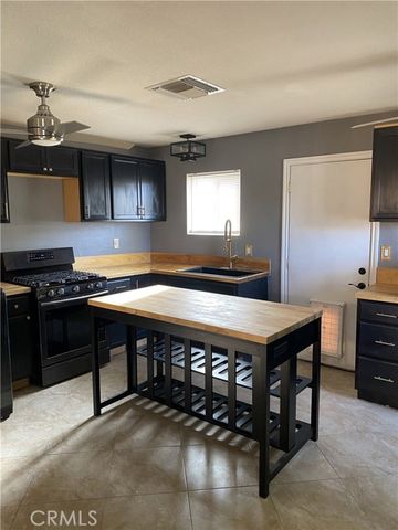 320 Windy Pass, Barstow, CA 92311