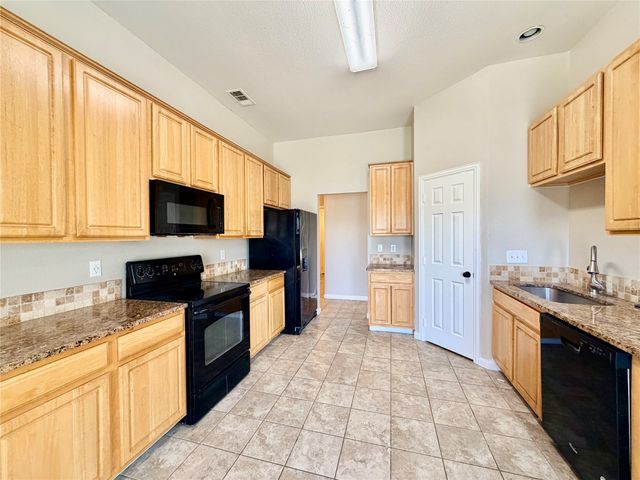 1412 La Mirada, Denton, TX 76208