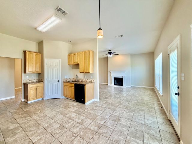 1412 La Mirada, Denton, TX 76208