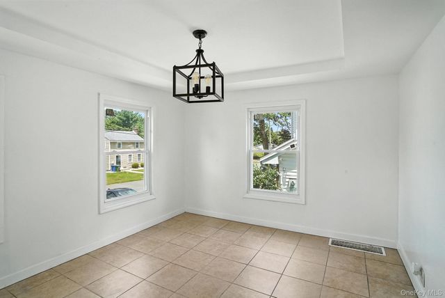 71 Commonwealth Avenue, Middletown, NY 10940