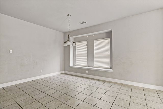 105 Finlee Lane, Red Oak, TX 75154