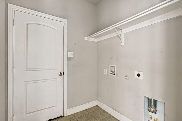105 Finlee Lane, Red Oak, TX 75154