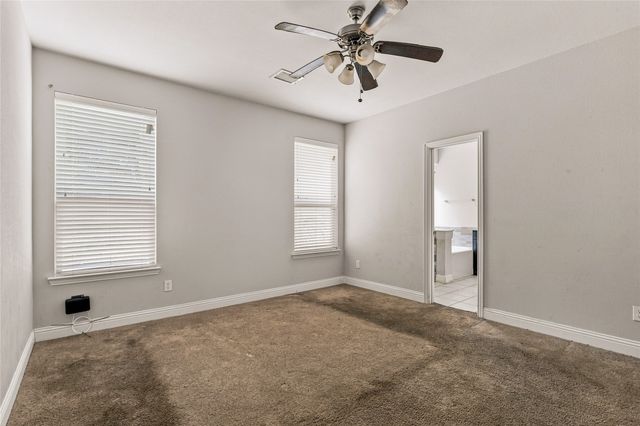 105 Finlee Lane, Red Oak, TX 75154
