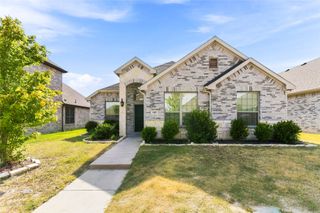 105 Finlee Lane, Red Oak, TX 75154