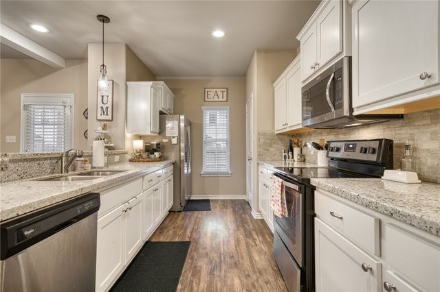 3429 Papa Bear Drive, College Station, TX 77845