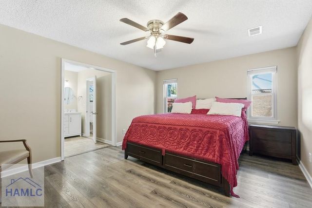 915 Mandarin Drive, Hinesville, GA 31313