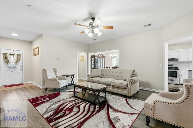 915 Mandarin Drive, Hinesville, GA 31313