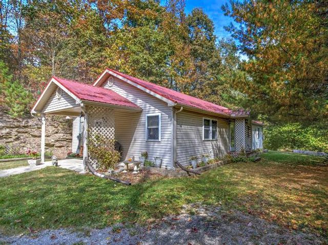 15171 US-62, Brinkhaven, OH 43006