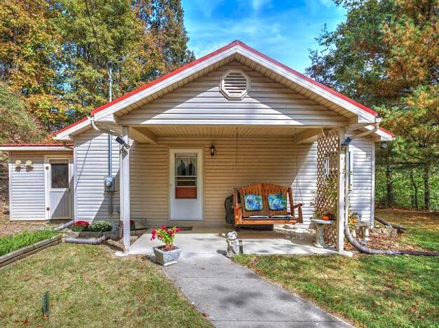 15171 US-62, Brinkhaven, OH 43006