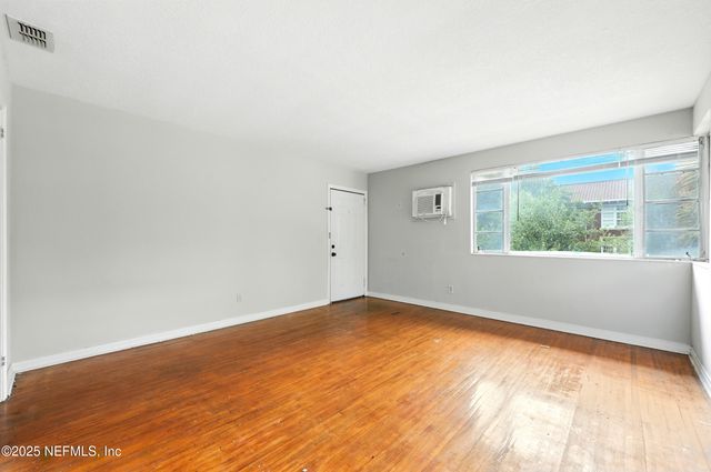 1445 FLAGLER Avenue, Jacksonville, FL 32207