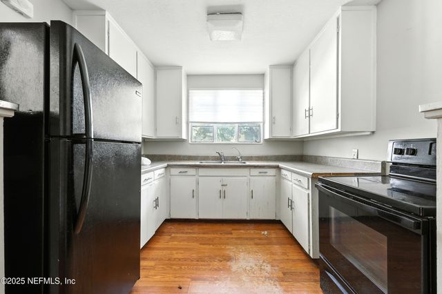 1445 FLAGLER Avenue, Jacksonville, FL 32207