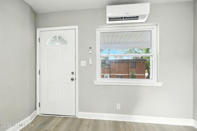 1445 FLAGLER Avenue, Jacksonville, FL 32207