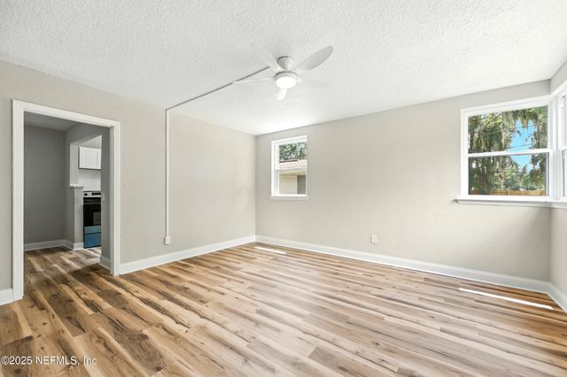 1445 FLAGLER Avenue, Jacksonville, FL 32207