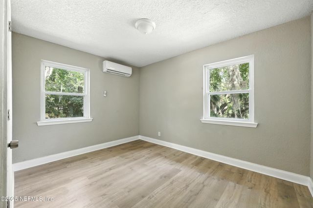 1445 FLAGLER Avenue, Jacksonville, FL 32207