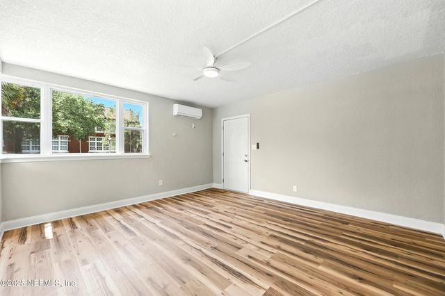 1445 FLAGLER Avenue, Jacksonville, FL 32207