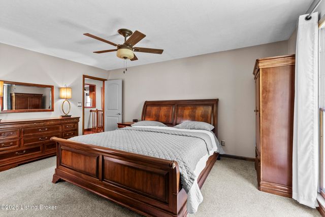 8215 Arnoldtown Rd, Louisville, KY 40214