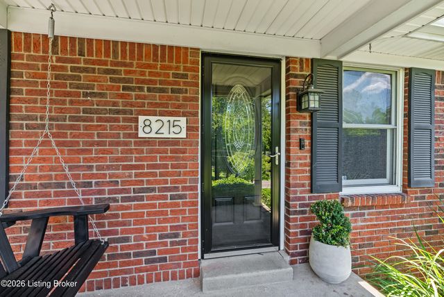 8215 Arnoldtown Rd, Louisville, KY 40214