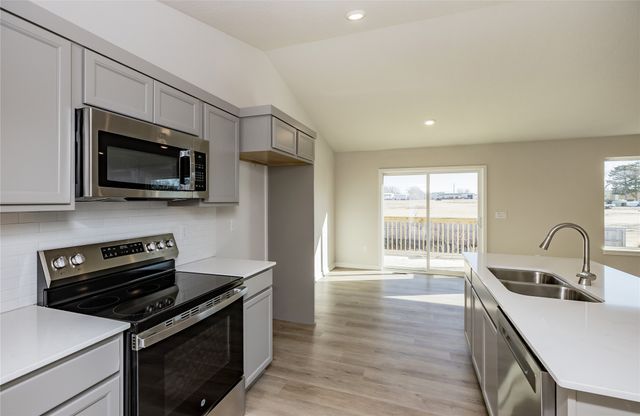 6403 NE 11th Court, Des Moines, IA 50313