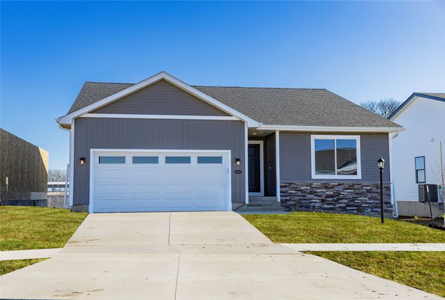 6403 NE 11th Court, Des Moines, IA 50313