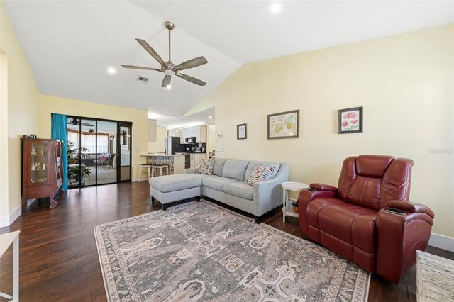 103 RIDGECREST DRIVE, Eustis, FL 32726