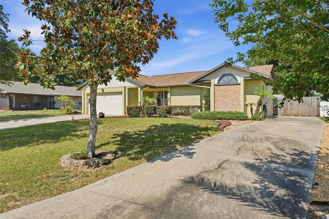103 RIDGECREST DRIVE, Eustis, FL 32726