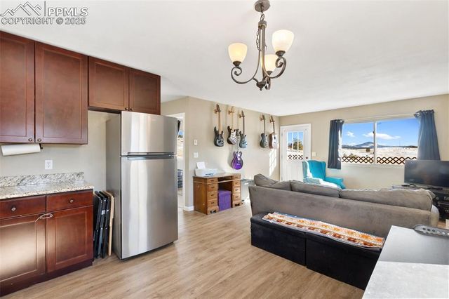 11 Valley Circle, Guffey, CO 80820