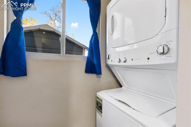 11 Valley Circle, Guffey, CO 80820