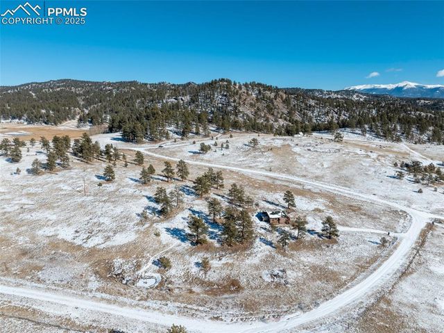 11 Valley Circle, Guffey, CO 80820