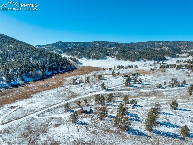 11 Valley Circle, Guffey, CO 80820