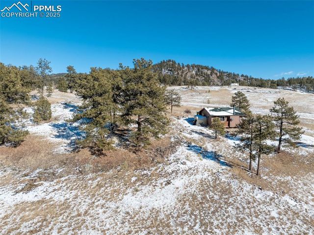 11 Valley Circle, Guffey, CO 80820