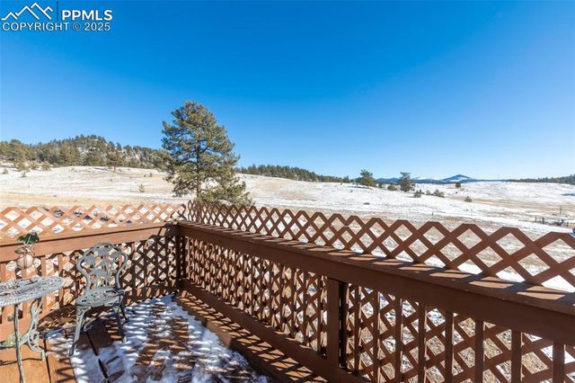 11 Valley Circle, Guffey, CO 80820
