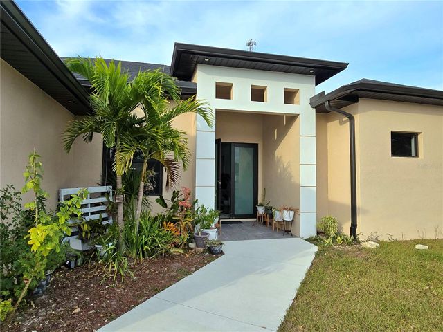 705 HARDING LANE, Lehigh Acres, FL 33936