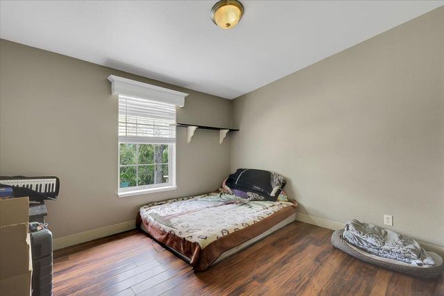 10268 Peoria Rd, Browns Valley, CA 95918