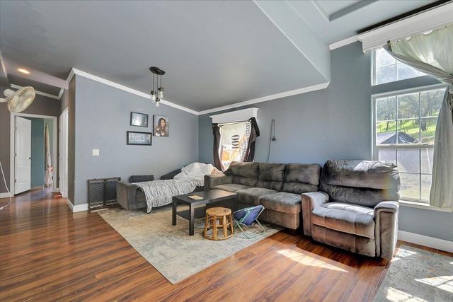 10268 Peoria Rd, Browns Valley, CA 95918